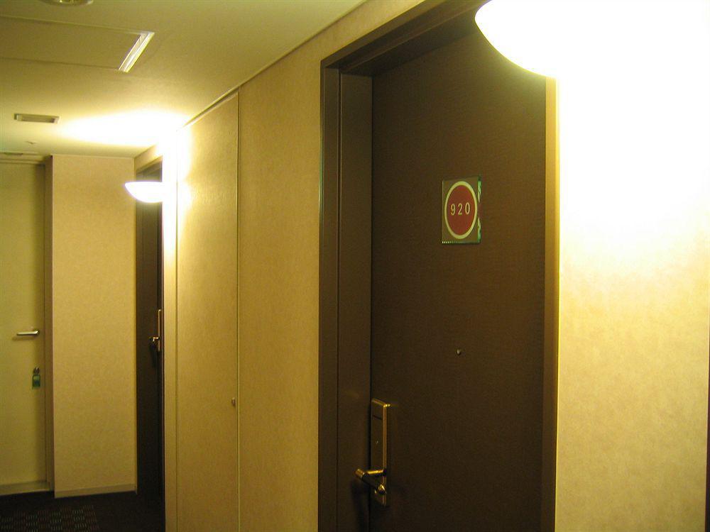Bluewave Inn Yotsubashi Осака Экстерьер фото